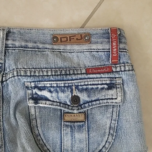 Jean Shorts Low Waist Cheeky - Picture 5 of 7